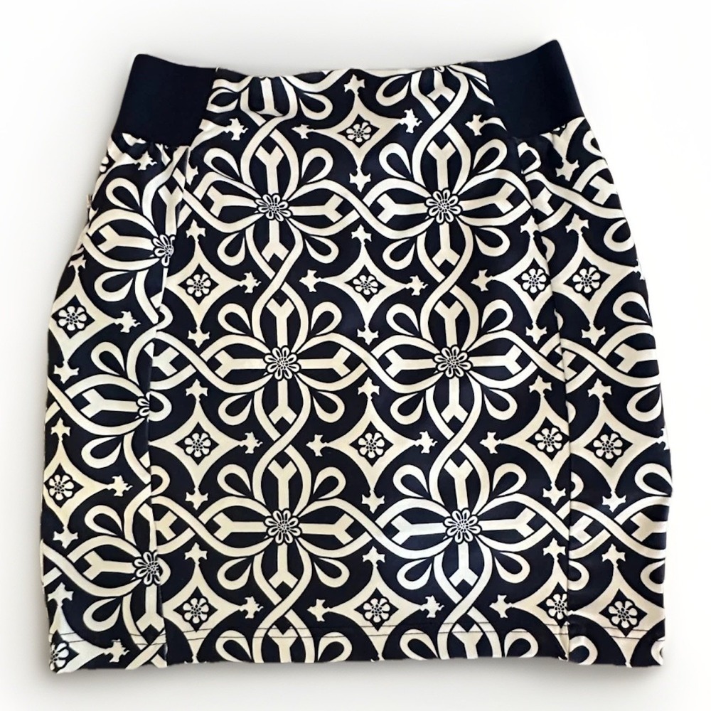 Gretchen Scott Women's XS Navy White Geometric Print Skort Pull On Stretch Golf